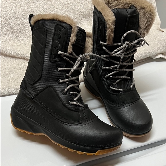 The North Face Women's Black Winter Boots sz 6.5-7 - Picture 4 of 11